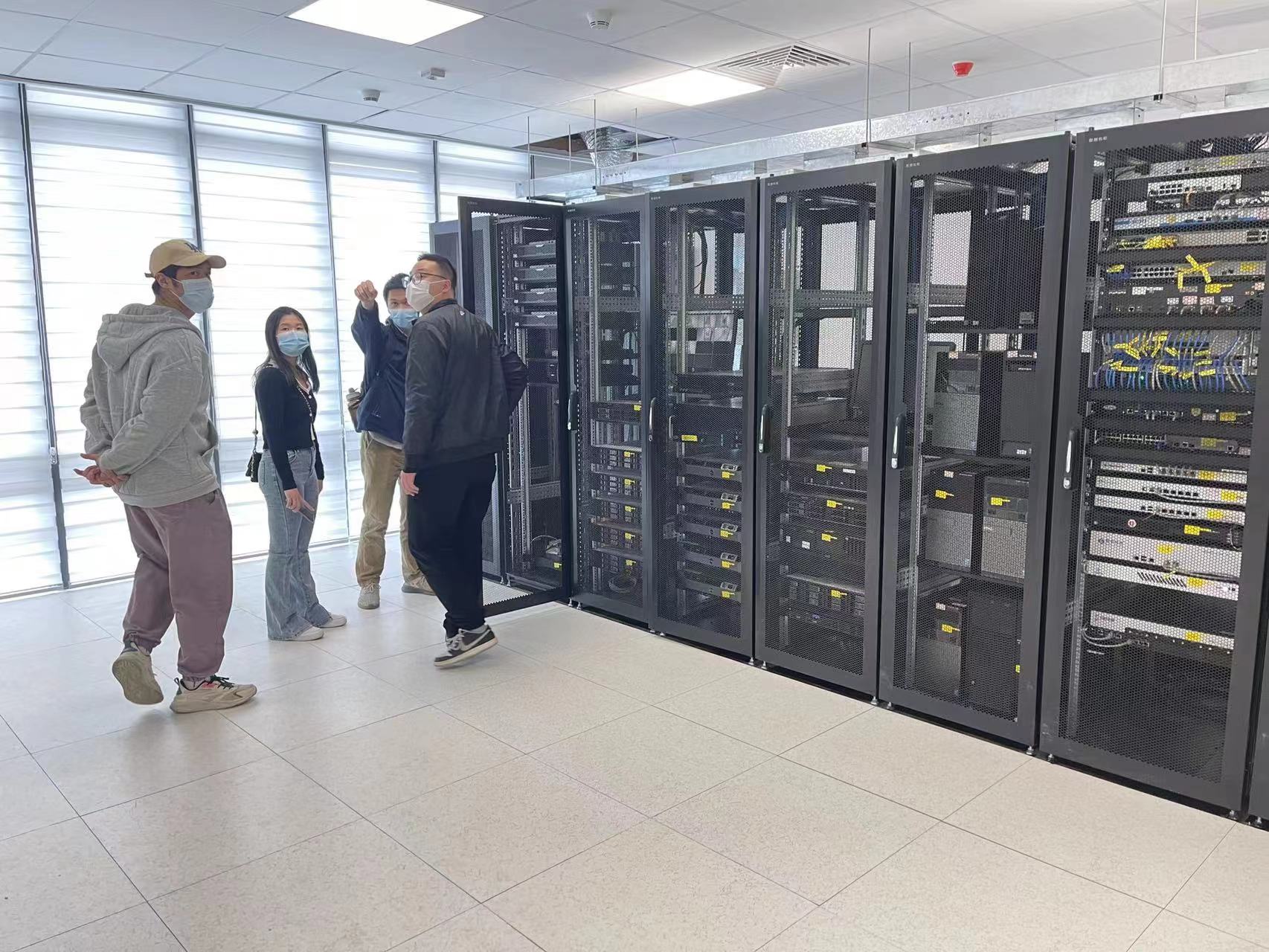 項目案例:<font color='red'><font color='red'>動環</font><font color='red'>監控系統</font></font>設